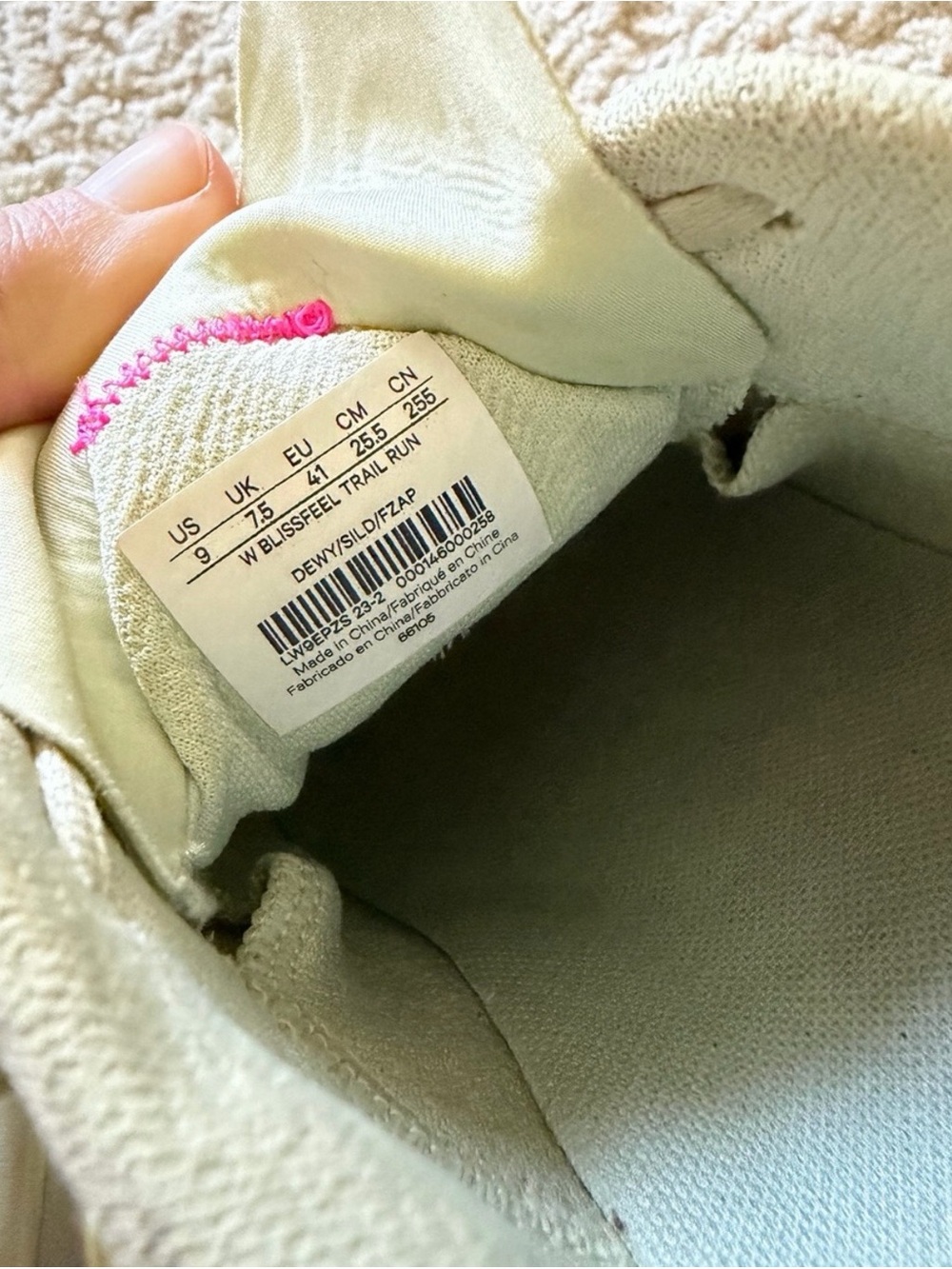 Lululemon Blissfeel Trail Running Shoes size 9 - Picture 7 of 7